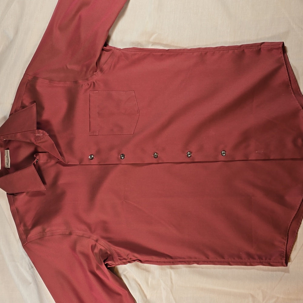 Kenneth Cole New York pearlescent dress shirt